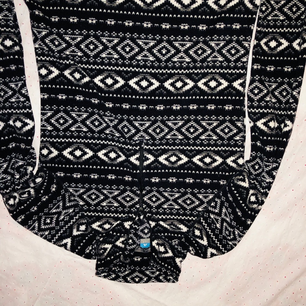 Black and white  Eddie Bauer jacket